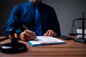 How to Choose a Family Immigration Lawyer
